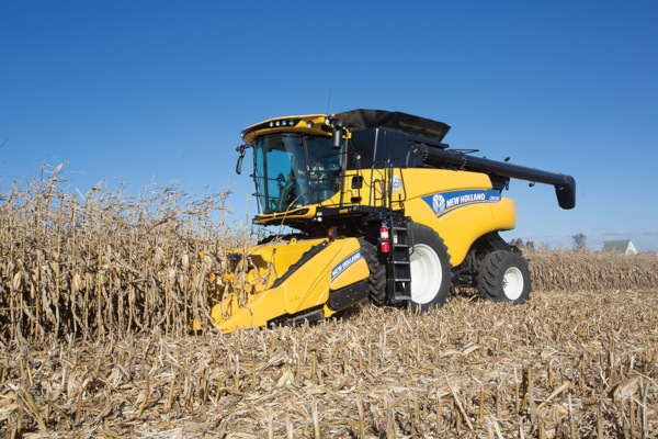 New Holland 980CR Rigid Corn Header - 6 rows for sale at Coastal Tractor, California New Holland 980CR Rigid Corn Header - 6 rows for sale at Coastal Tractor, California