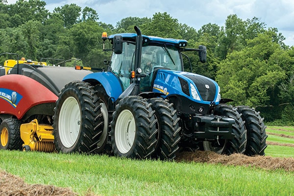 New Holland T7.210 SideWinder II for sale at Coastal Tractor, California New Holland T7.210 SideWinder II for sale at Coastal Tractor, California