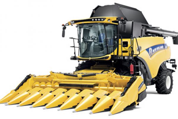 New Holland CR7.90 for sale at Coastal Tractor, California New Holland CR7.90 for sale at Coastal Tractor, California